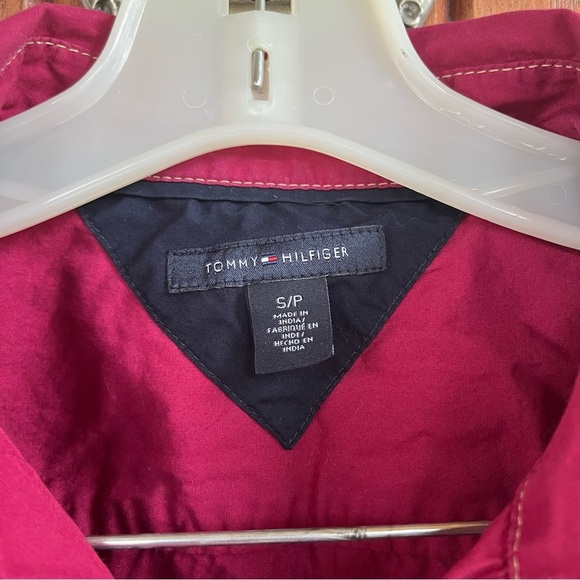 Tommy Hilfiger Button Up - Picture 3 of 5